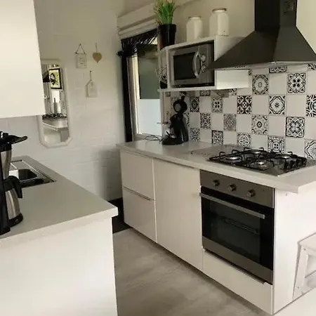 Casa vacanze 001 *